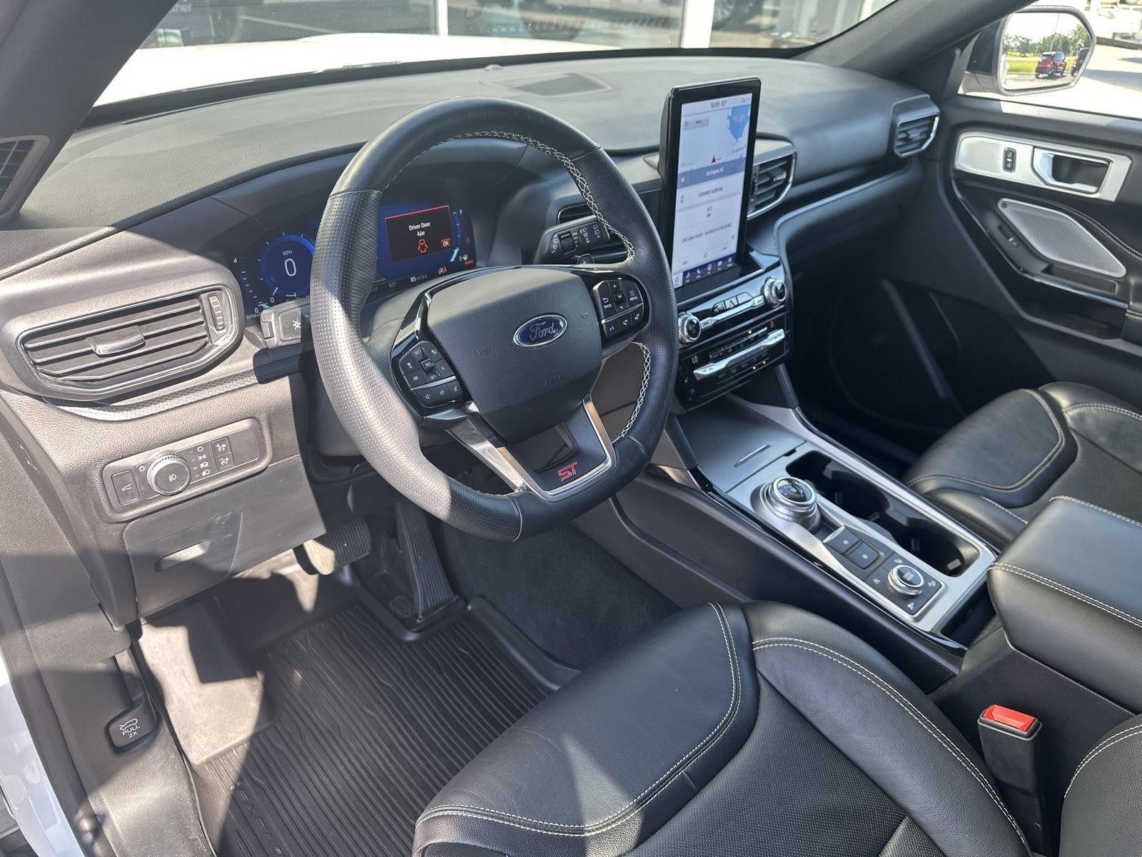 2021 Ford Explorer Base