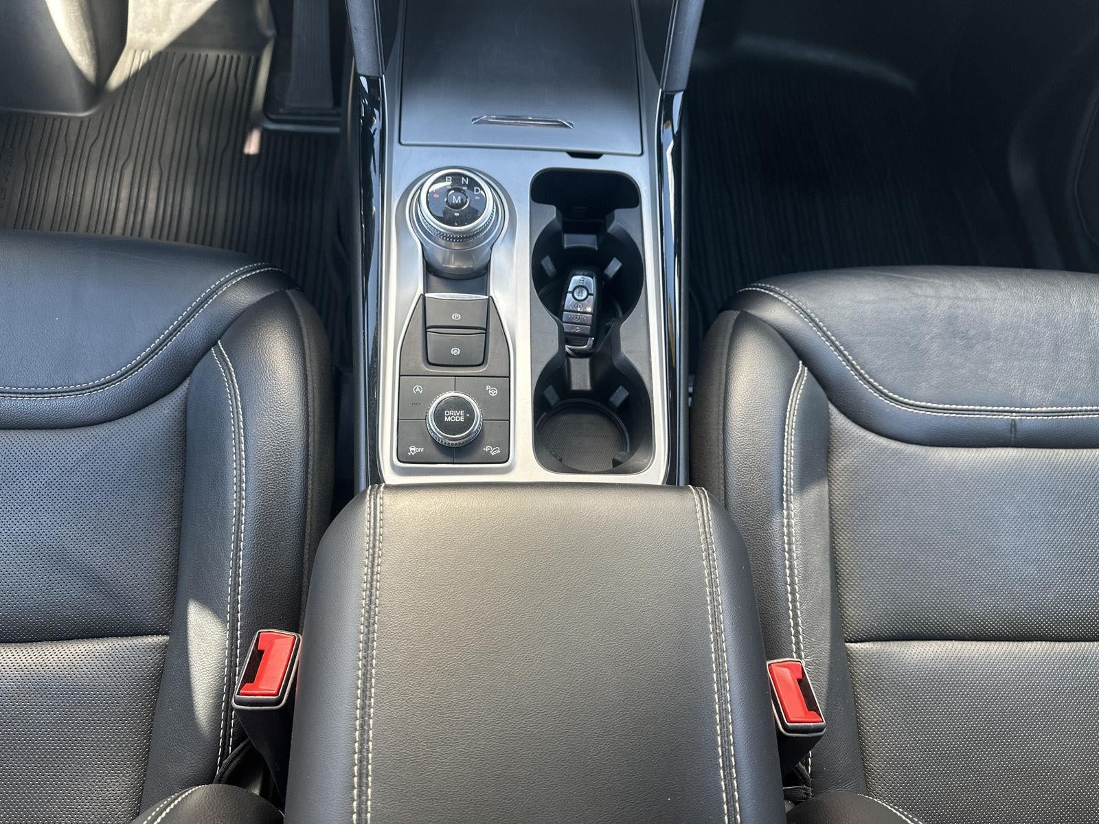 2021 Ford Explorer Base