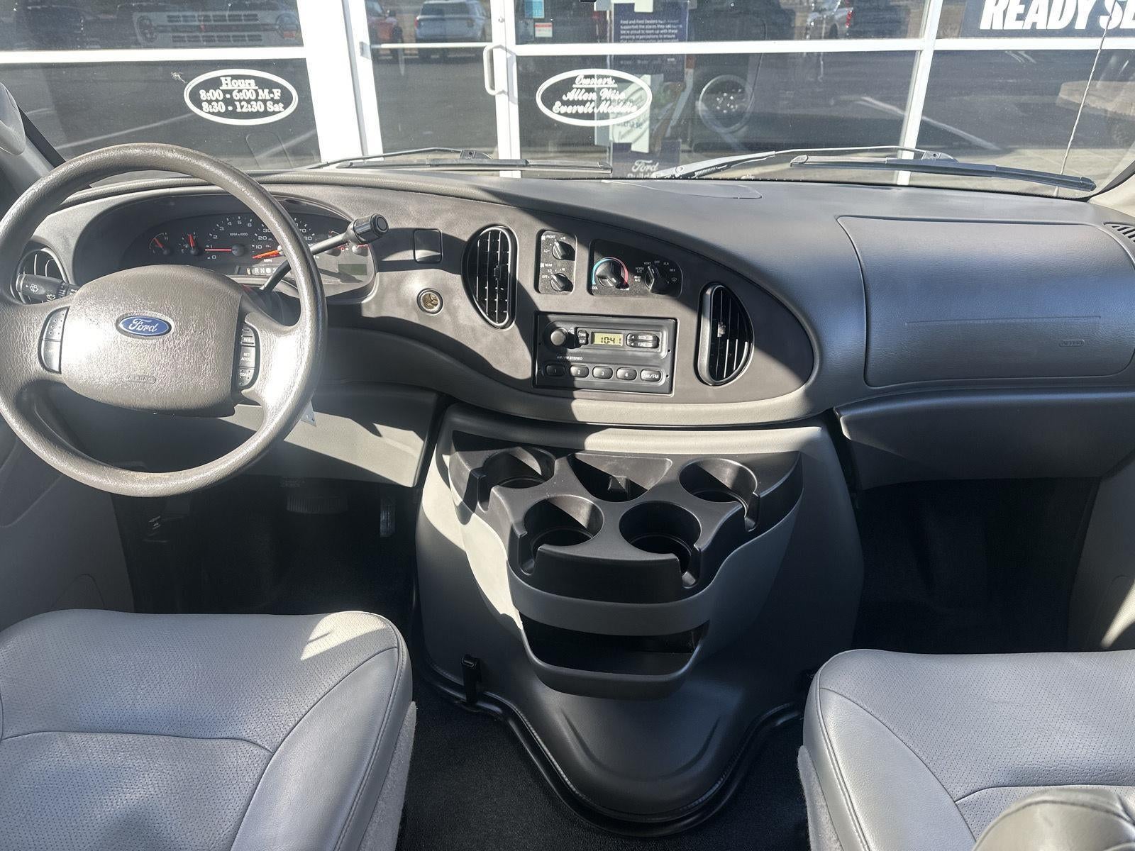 2007 Ford Econoline Wagon Base