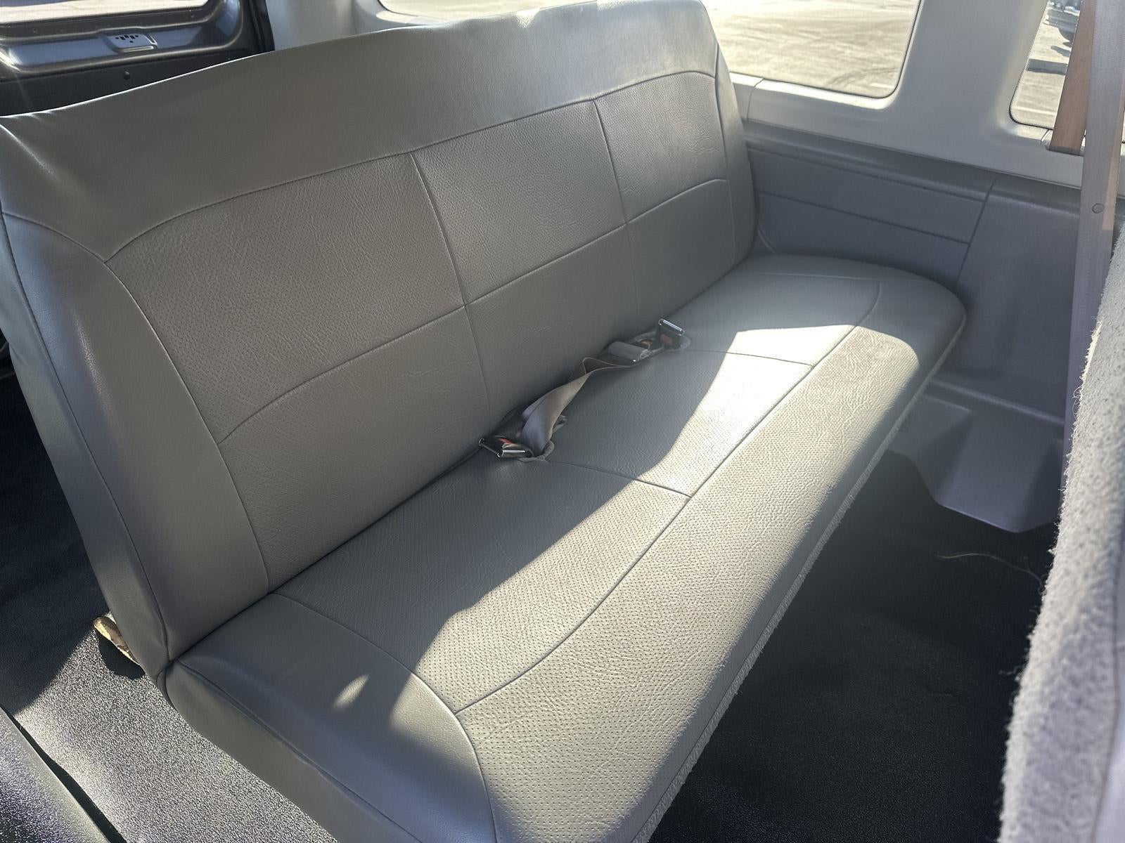 2007 Ford Econoline Wagon Base