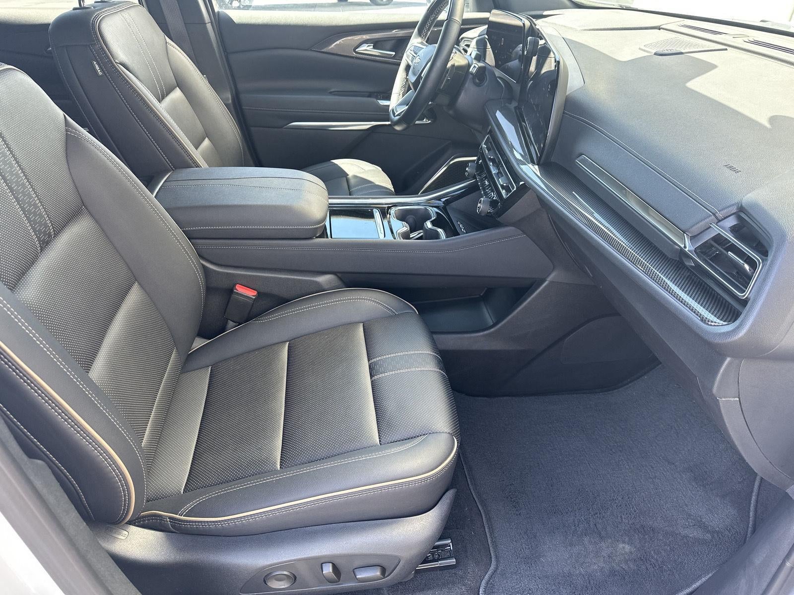 2025 Chevrolet Traverse High Country