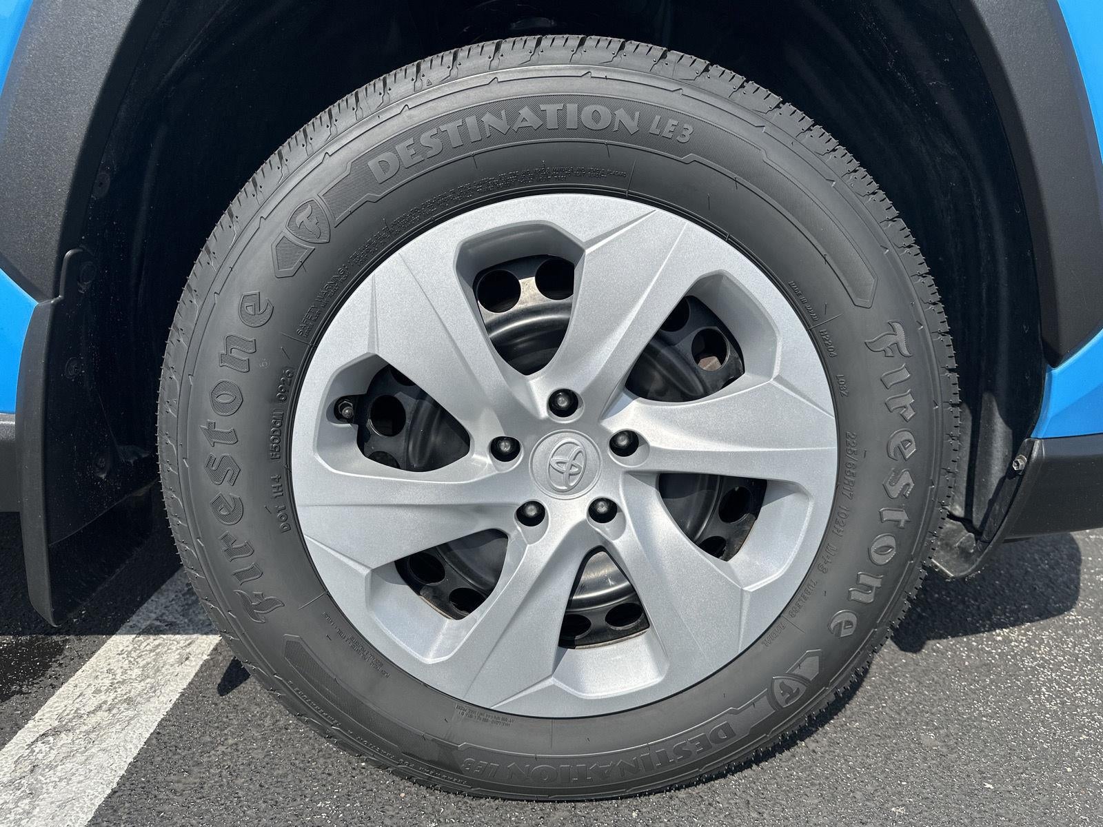 2019 Toyota RAV4 LE