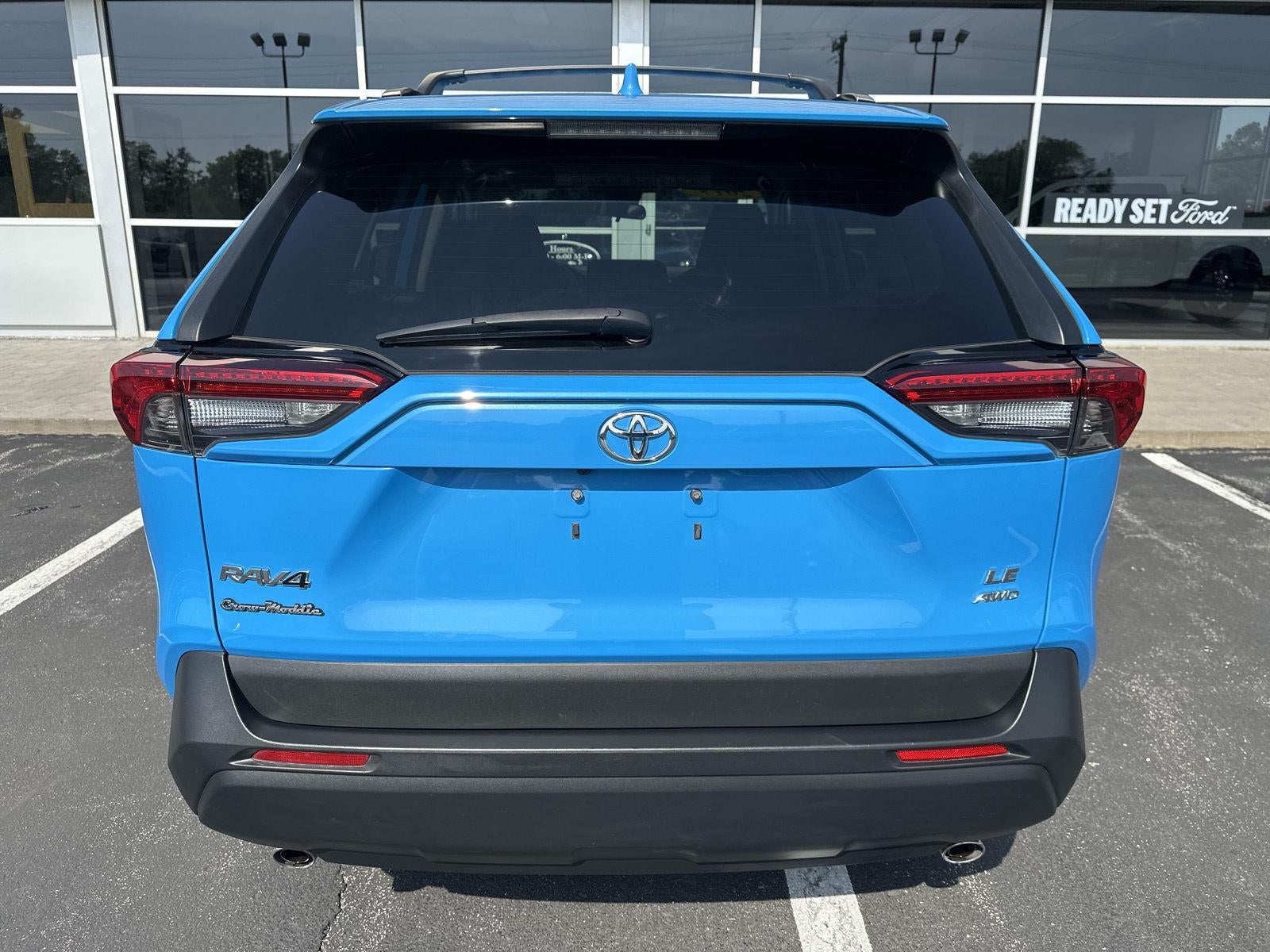 2019 Toyota RAV4 LE