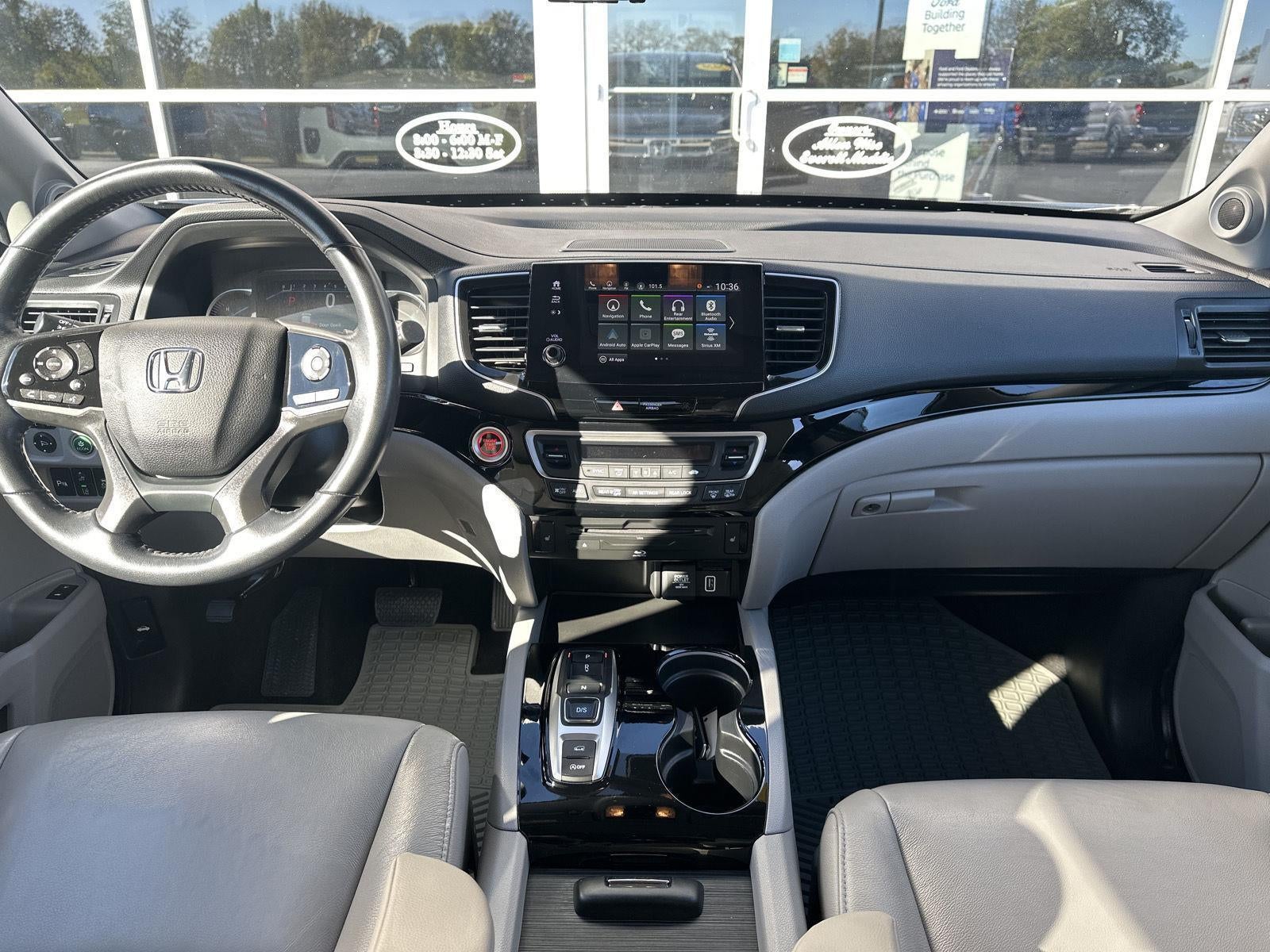 2020 Honda Pilot Touring 8-Passenger