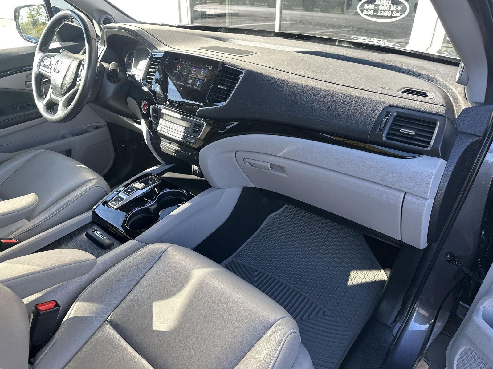 2020 Honda Pilot Touring 8-Passenger