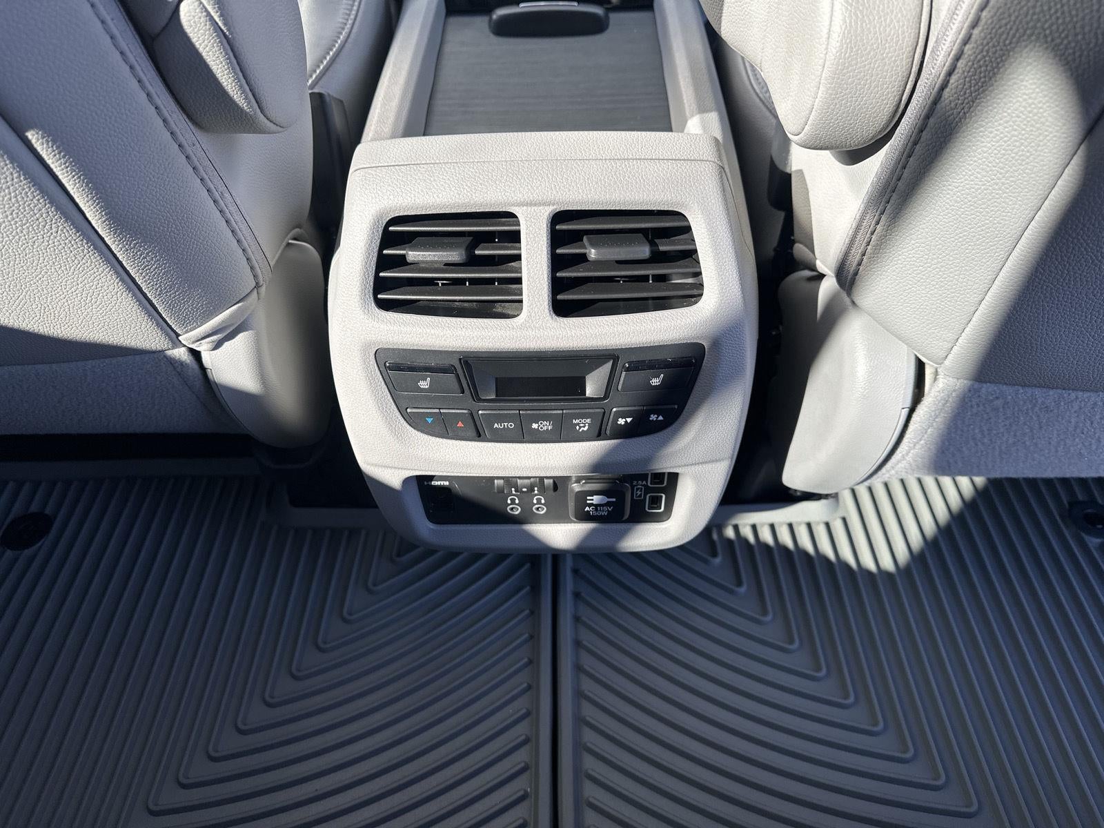 2020 Honda Pilot Touring 8-Passenger