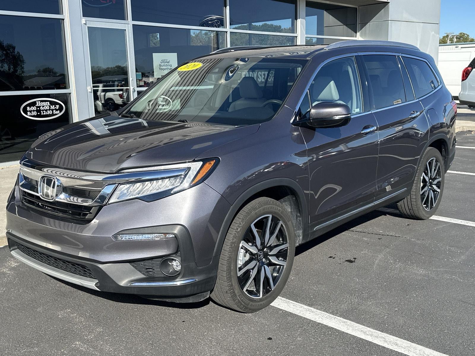 2020 Honda Pilot Touring 8-Passenger