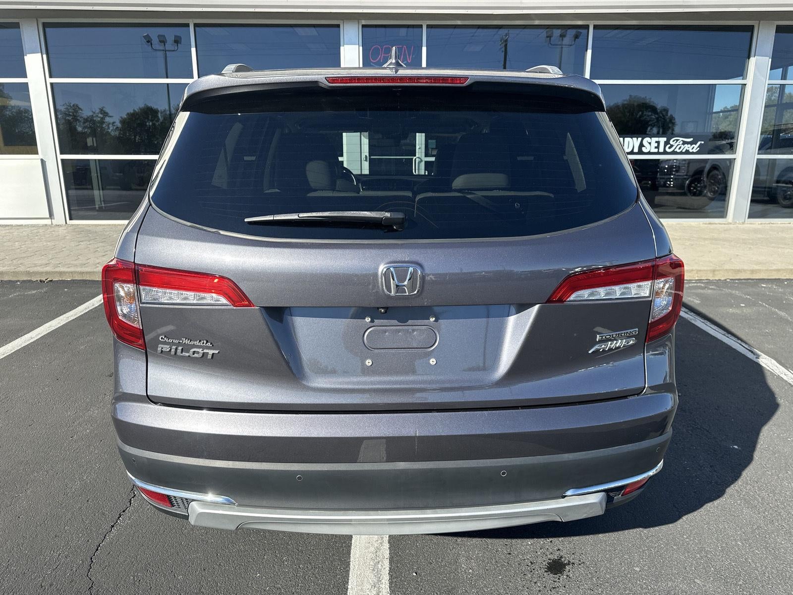 2020 Honda Pilot Touring 8-Passenger
