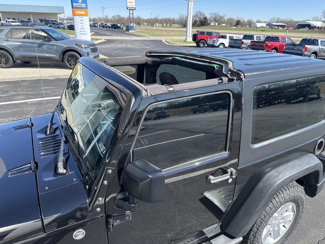 2014 Jeep Wrangler 4WD 2dr Sport