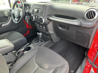 2017 Jeep Wrangler Sahara 4x4