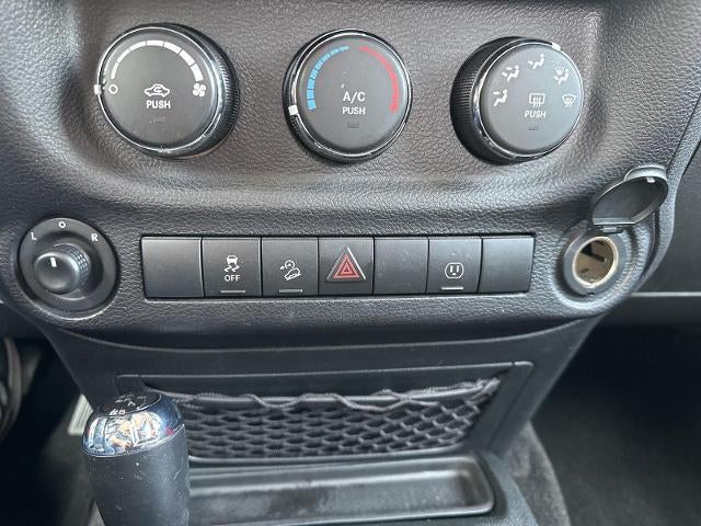 2017 Jeep Wrangler Sahara 4x4