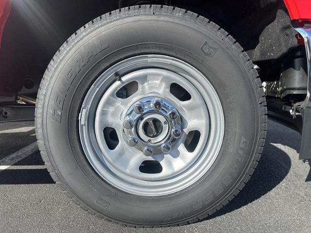2026 Ford Super Duty F-350 SRW XL 4WD Reg Cab 145" WB 60" CA
