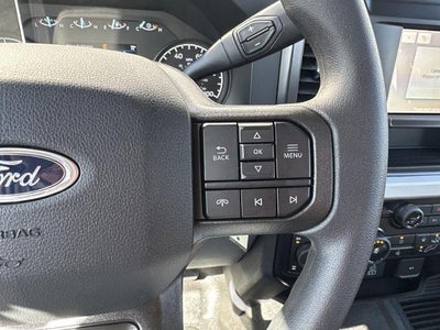 2026 Ford Super Duty F-350 SRW XL 4WD Reg Cab 145" WB 60" CA