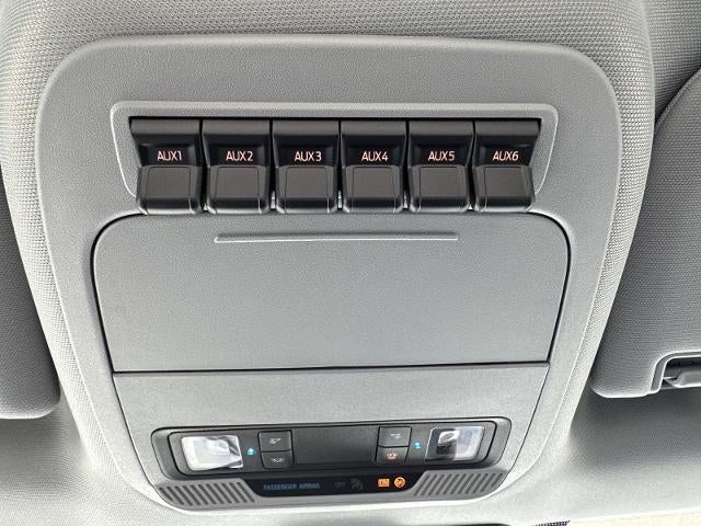 2026 Ford Super Duty F-350 SRW XL 4WD Reg Cab 145" WB 60" CA