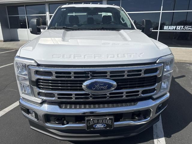 2026 Ford Super Duty F-350 SRW XL 4WD Reg Cab 145" WB 60" CA