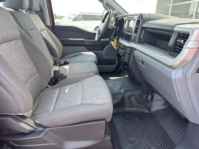 2026 Ford Super Duty F-350 DRW XL 4WD Reg Cab 169" WB 84" CA