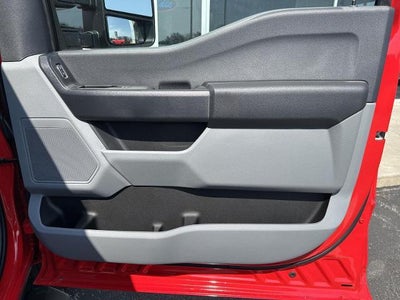 2026 Ford Super Duty F-350 DRW XL 4WD Reg Cab 169" WB 84" CA
