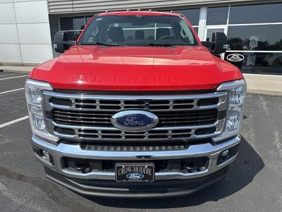 2026 Ford Super Duty F-350 DRW XL 4WD Reg Cab 169" WB 84" CA
