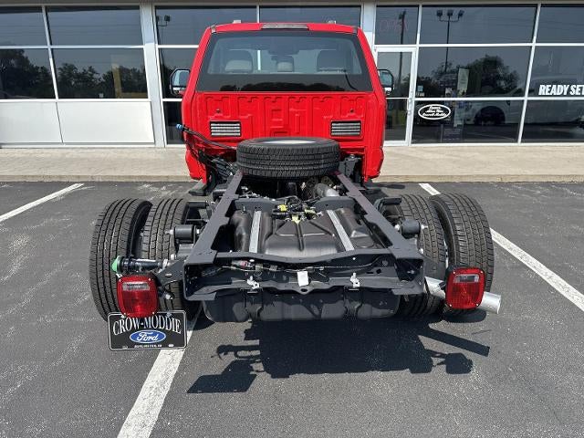 2026 Ford Super Duty F-350 DRW XL 4WD Reg Cab 169" WB 84" CA