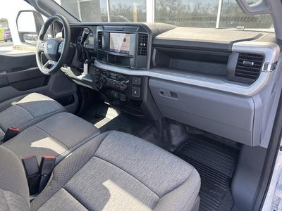 2026 Ford Super Duty F-450 DRW XL 4WD Reg Cab 145" WB 60" CA