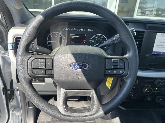2026 Ford Super Duty F-450 DRW XL 4WD Reg Cab 145" WB 60" CA