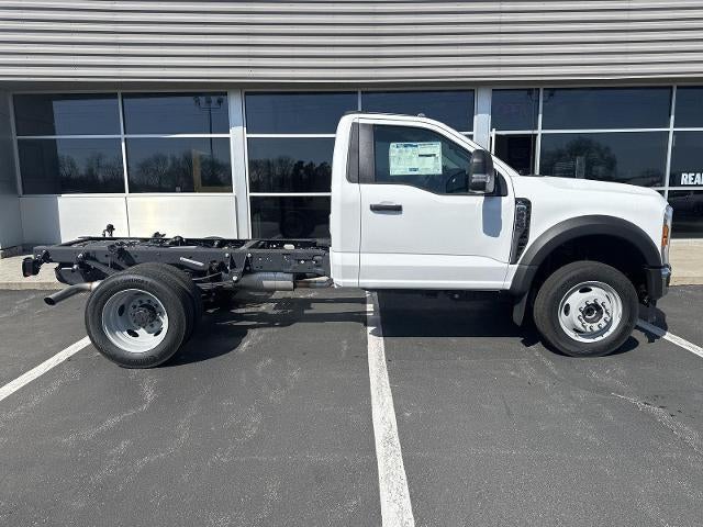 2026 Ford Super Duty F-450 DRW XL 4WD Reg Cab 145" WB 60" CA