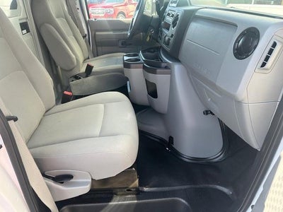 2025 Ford E-Series Cutaway E-350 SRW 138" WB