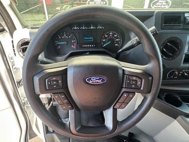 2025 Ford E-Series Cutaway E-350 SRW 138" WB