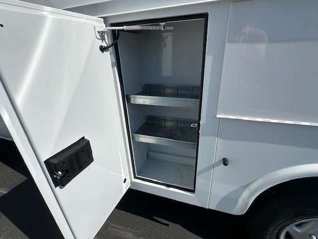 2025 Ford E-Series Cutaway E-350 SRW 138" WB