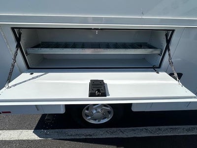 2025 Ford E-Series Cutaway E-350 SRW 138" WB