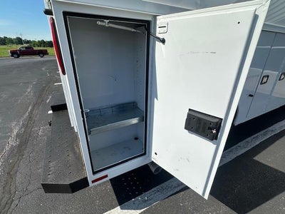 2025 Ford E-Series Cutaway E-350 SRW 138" WB