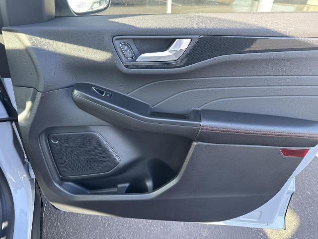 2026 Ford Escape ST-Line AWD