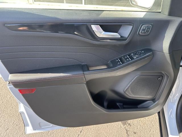 2026 Ford Escape ST-Line Select AWD