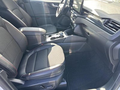 2026 Ford Escape ST-Line Select AWD