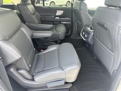 2026 Ford Expedition Max Active 4x4
