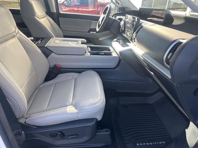 2026 Ford Expedition Active 4x4