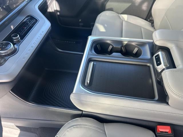 2026 Ford Expedition Active 4x4