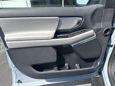 2027 Ford Expedition Active 4x4