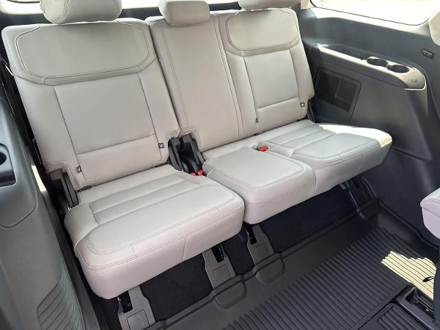 2027 Ford Expedition Active 4x4