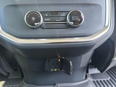 2027 Ford Expedition Active 4x4