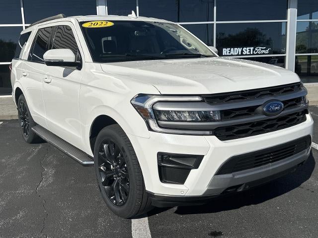 Used 2022 Ford Expedition XLT with VIN 1FMJU1JT1NEA04071 for sale in Kansas City