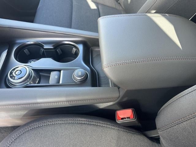 2025 Ford Explorer Active 4WD