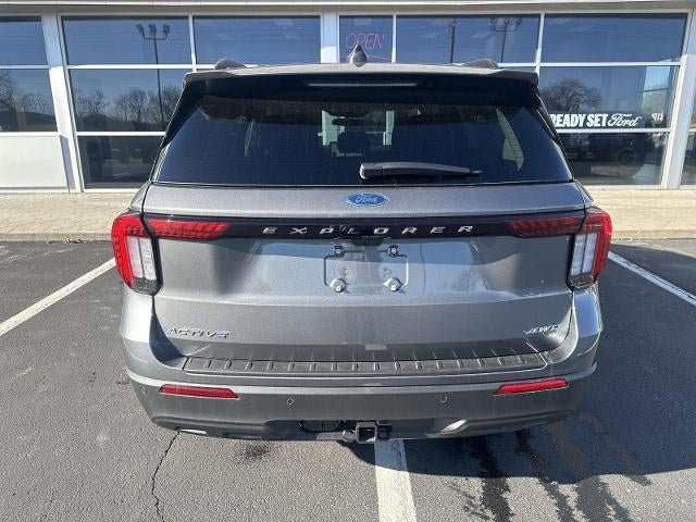 2025 Ford Explorer Active 4WD