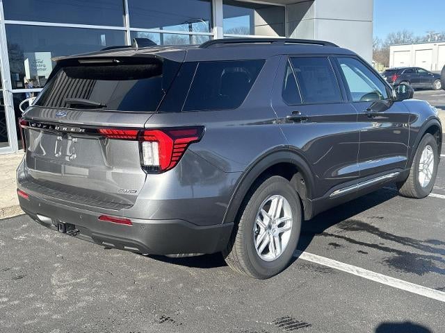 2025 Ford Explorer Active 4WD