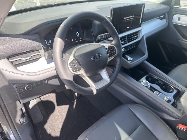 2026 Ford Explorer Active w/100A Pkg 4WD