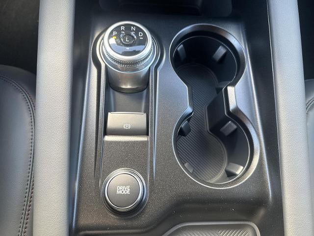 2026 Ford Explorer Active w/100A Pkg 4WD