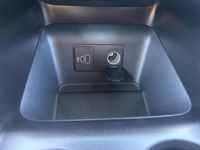 2026 Ford Explorer Active w/100A Pkg 4WD