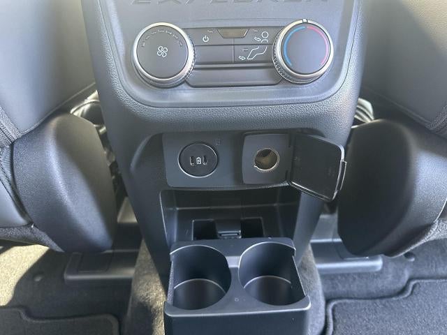 2026 Ford Explorer Active w/100A Pkg 4WD