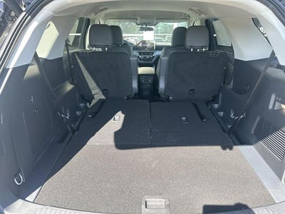 2026 Ford Explorer Active w/100A Pkg 4WD
