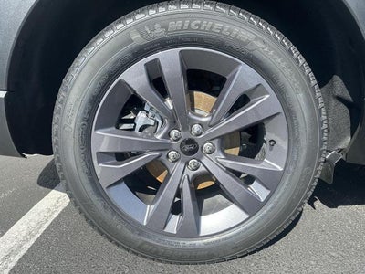 2026 Ford Explorer Active w/200A Pkg 4WD